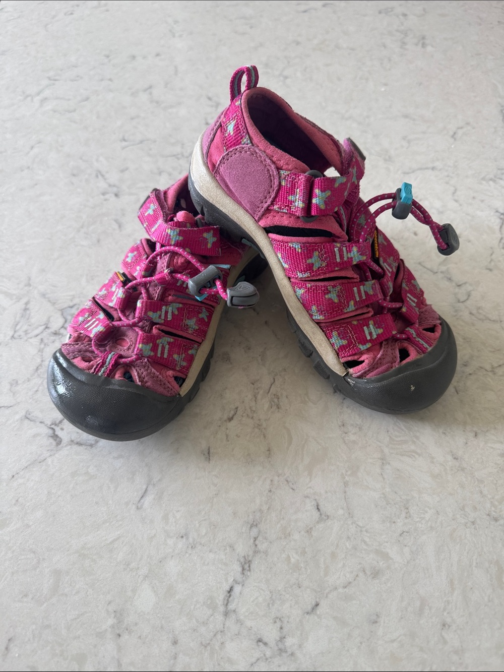 KEENS Kids Pink Outdoor Closed-Toe Sandals Girls 13